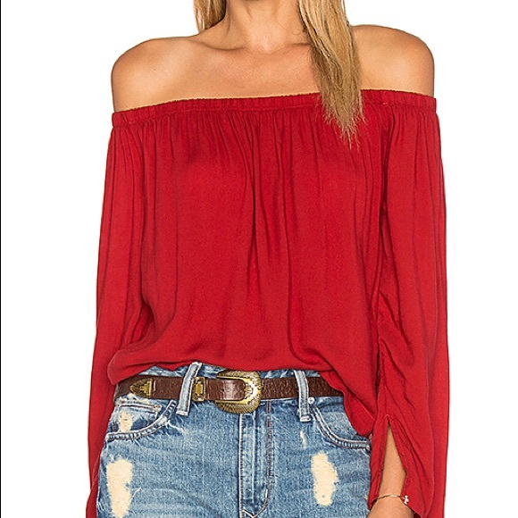 Bella Dahl Tops - Bella Dahl Off shoulder Top